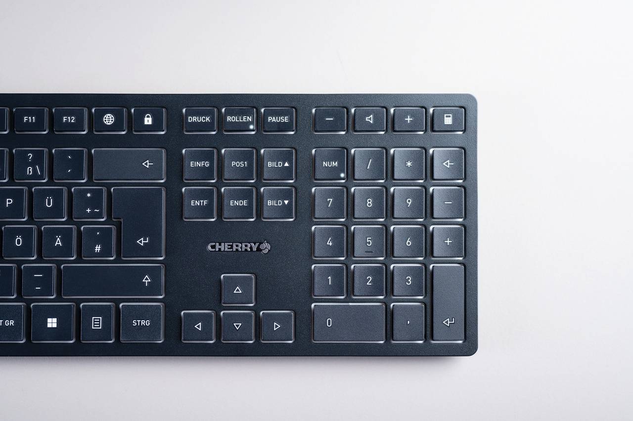 Rca Informatique - image du produit : KW 9100 SLIM KEYBOARD WIRELE BLACK PAN-NORDIC