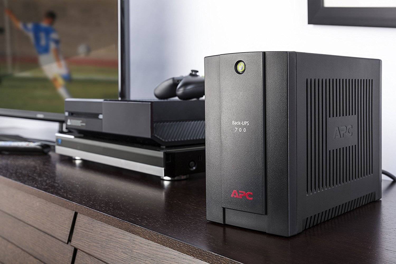 Rca Informatique - image du produit : APC BACK-UPS 700VA 230V AVR IEC 270B255