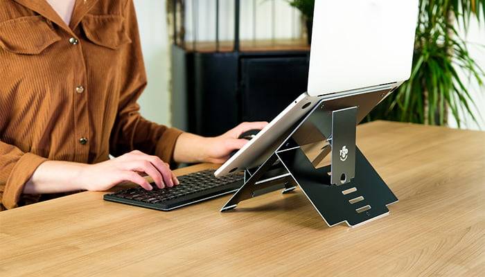 Rca Informatique - image du produit : R-GO RISER FLEXIBLE LAPTOP STAND-ADJUSTABLE/BLACK