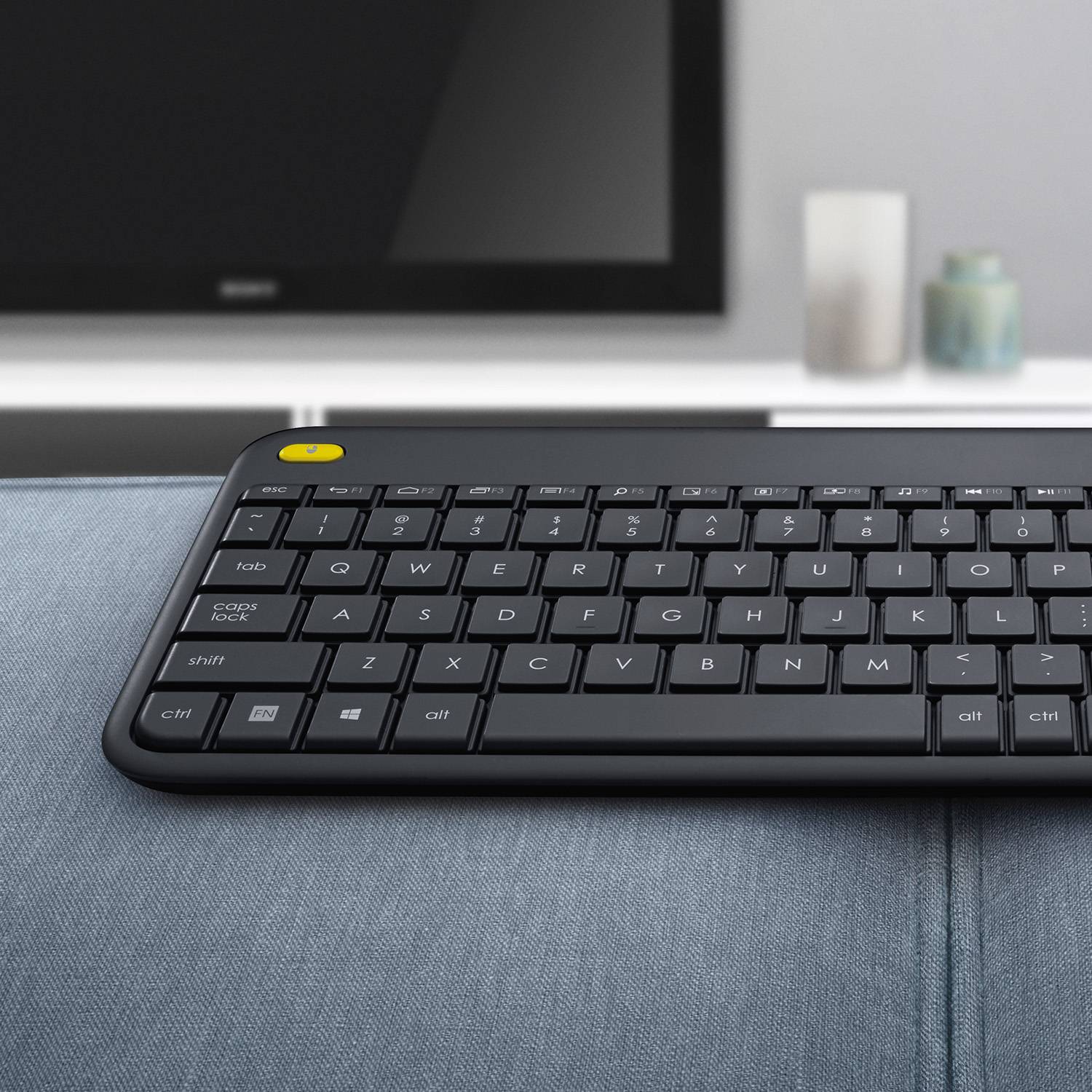 Rca Informatique - image du produit : WIRELESS TOUCH KEYBOARD K400+ DARK - NLB - 2.4GHZ CENTRAL