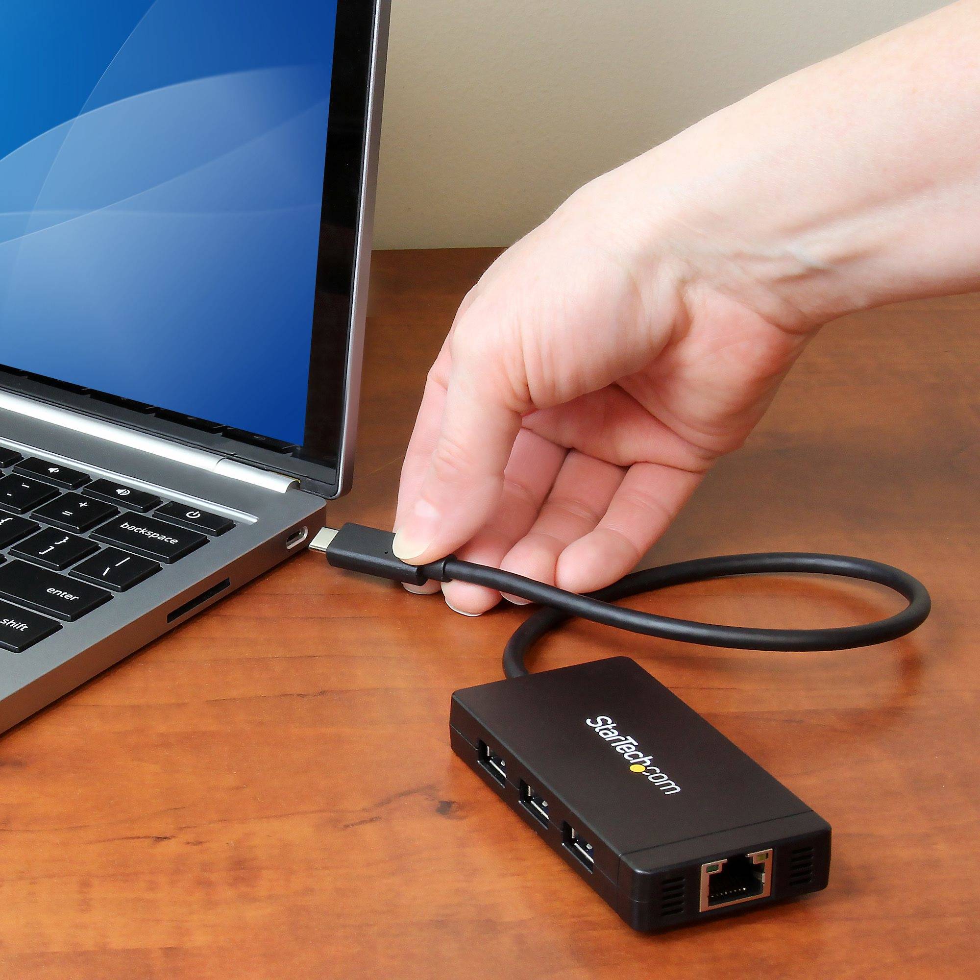 Rca Informatique - image du produit : HUB USB 3.0 A 3 PORTS AVEC USB TYPE-C ET GIGABIT ETHERNET