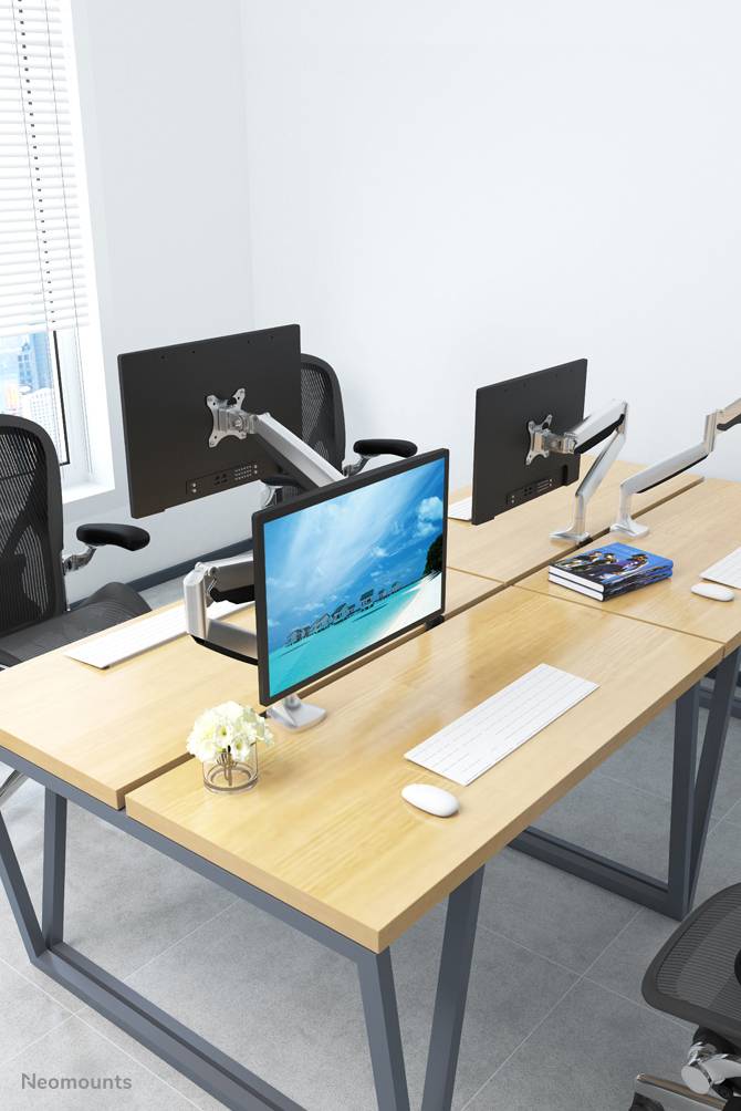 Rca Informatique - image du produit : NEOMOUNTS DESK MOUNT F/10-32IN SILVER