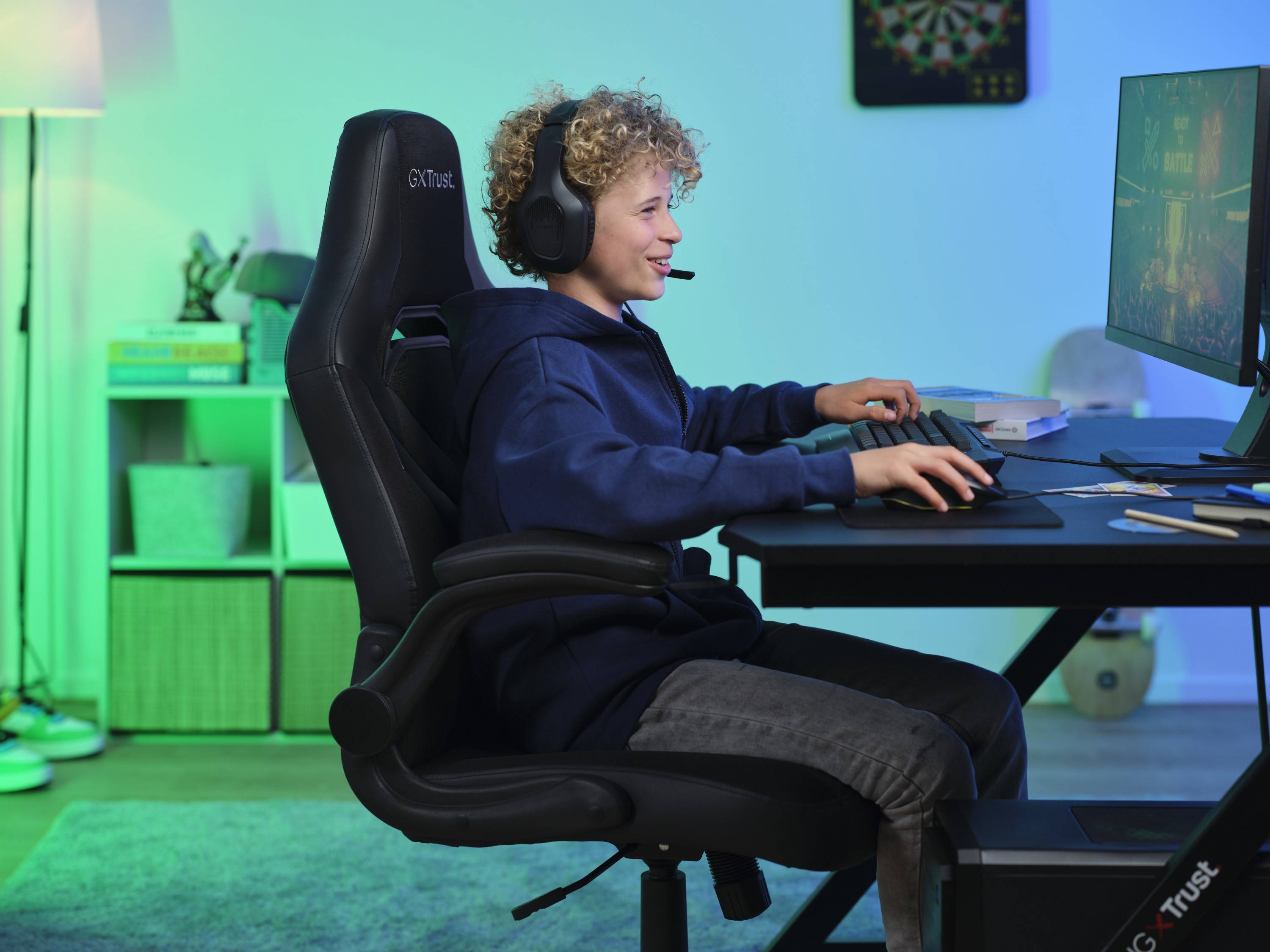 Rca Informatique - image du produit : RIYE GAMING CHAIR BLACK