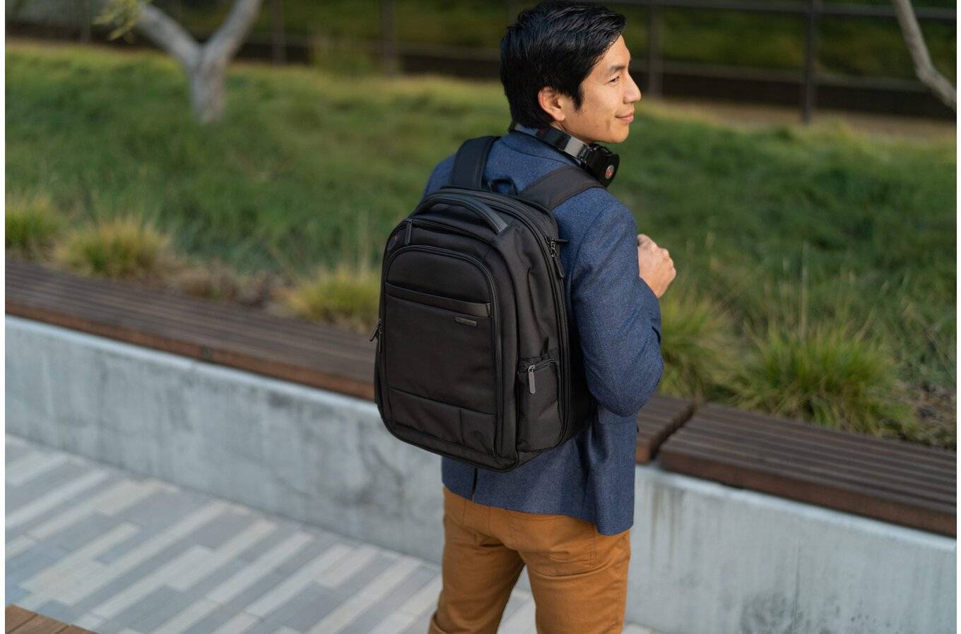 Rca Informatique - image du produit : KENSINGTON CONTOUR 2.0 15.6IN BUSINESS LAPTOP BACKPACK