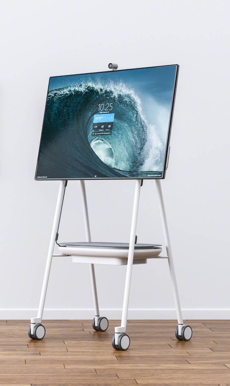 Rca Informatique - image du produit : SMART-UPS CHARGE MOBILE BATTERY FOR MICROSOFT SURFACE HUB 2