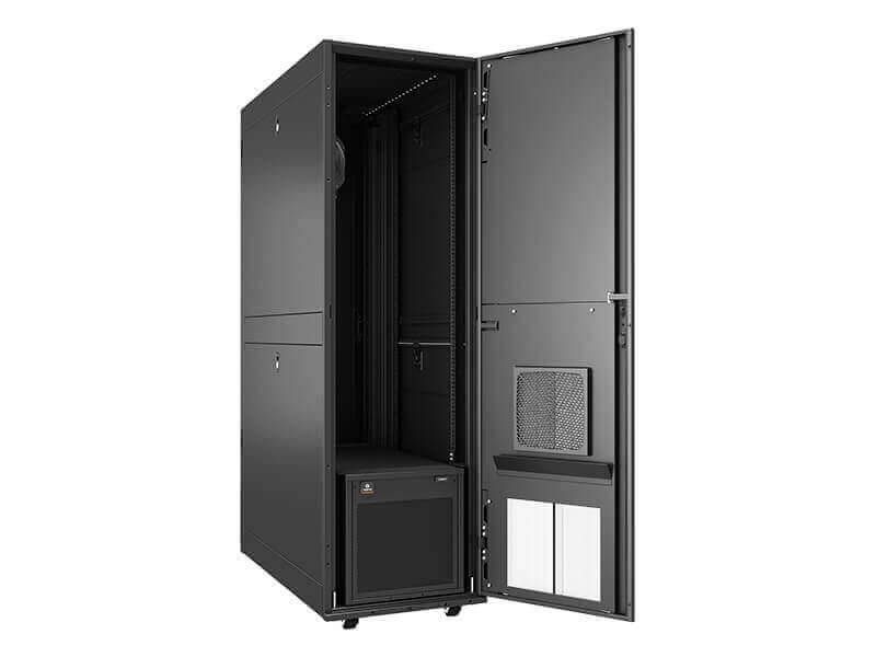 Rca Informatique - image du produit : VRC-S INTEGRATED MICRO DATA CENTER 42U 600X1200 WITH 3.5KW S