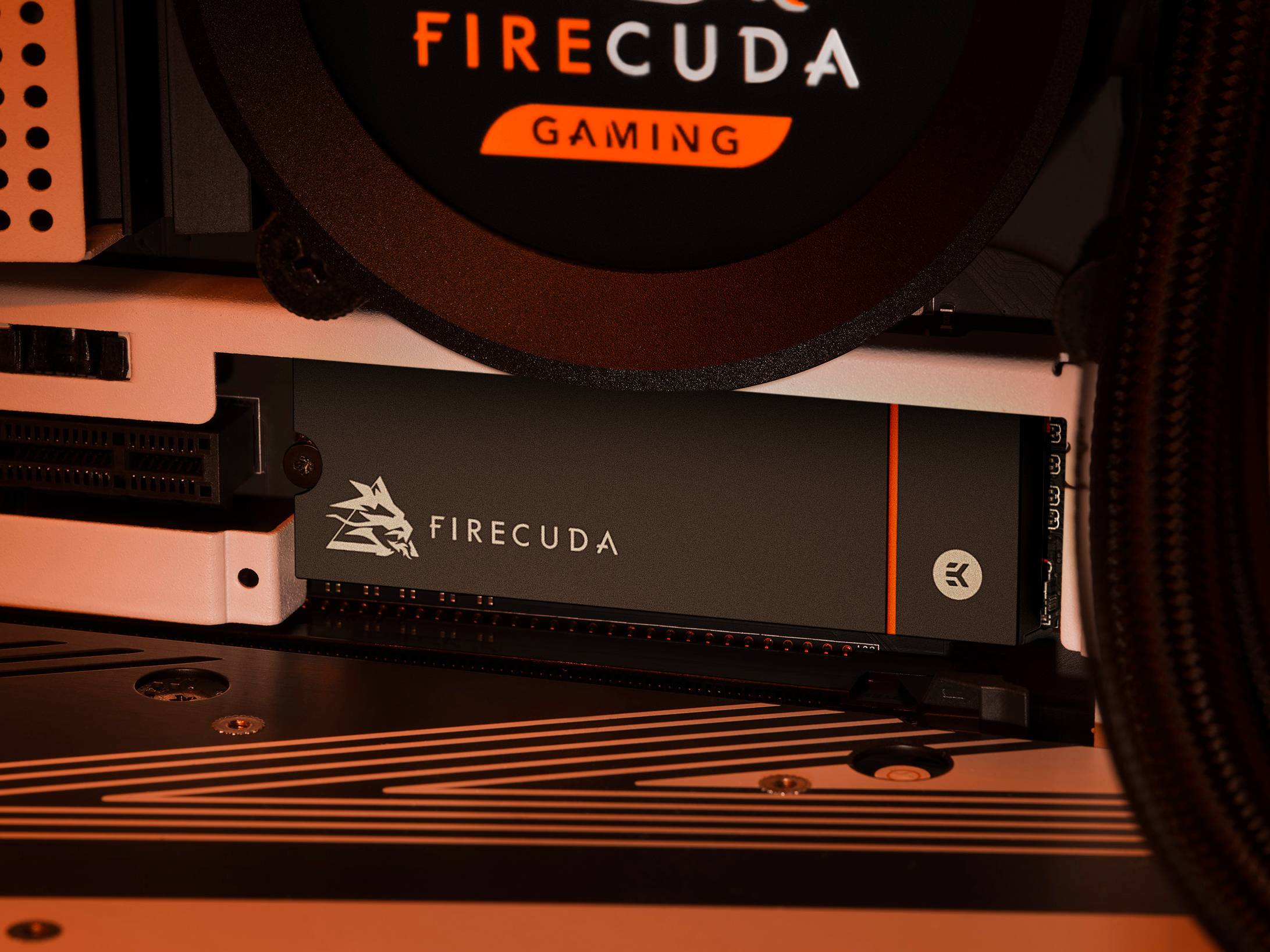 Rca Informatique - image du produit : FIRECUDA 530 NVME SSD 2TB M.2S PCIE GEN4 3D TLC HEATSINK