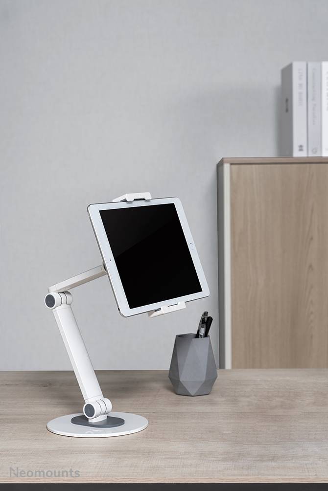 Rca Informatique - image du produit : UNIVERSAL TABLET STAND FOR 4.7-12.9IN TABLETS