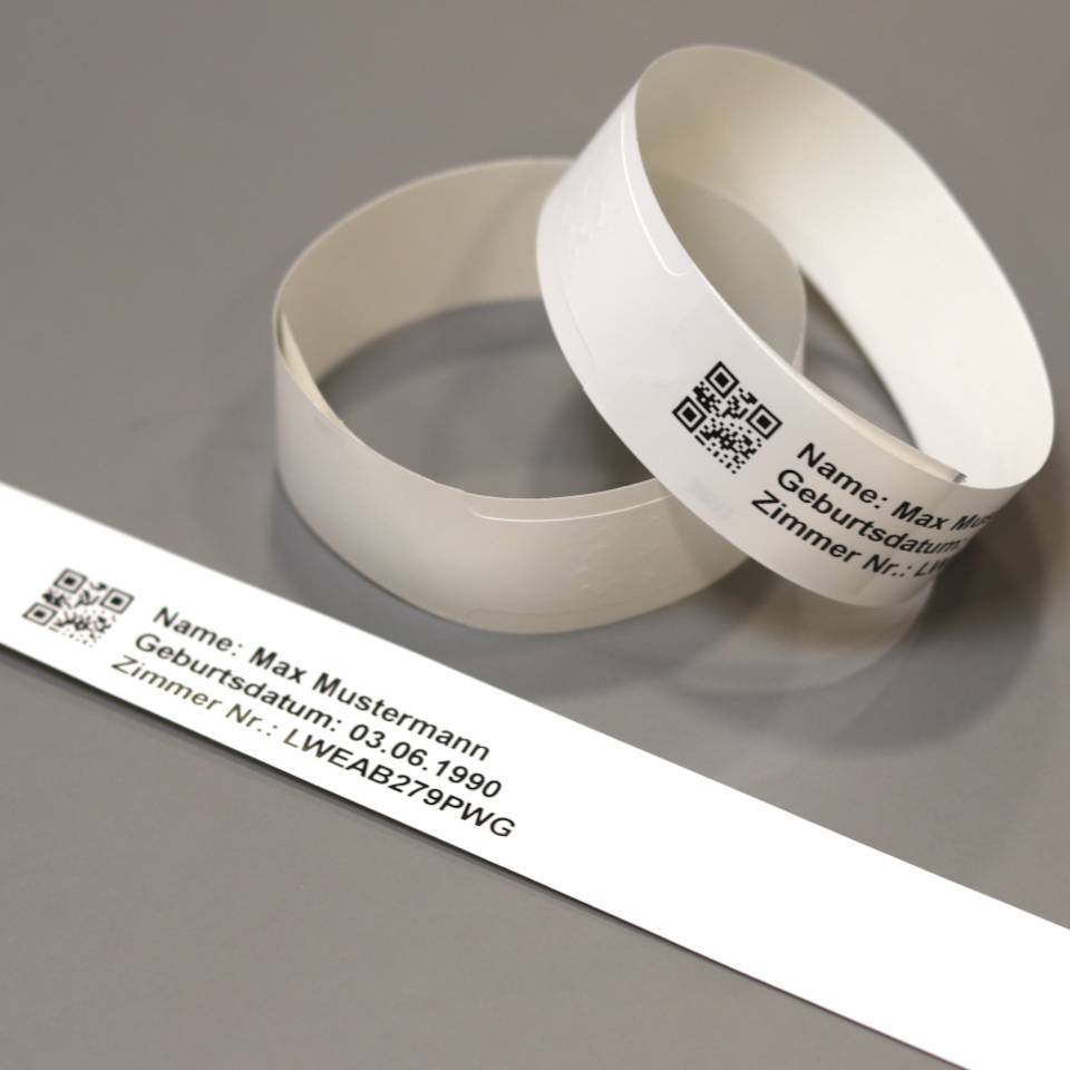 Rca Informatique - image du produit : PATIENT WRISTBANDS ADULT WHITE 11IN 200 PER ROLL (5 ROLL MOQ)