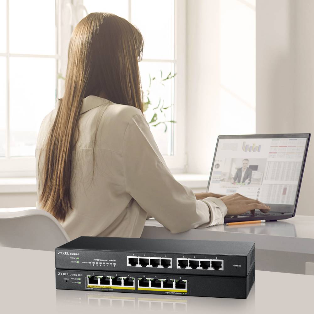 Rca Informatique - image du produit : ZYXEL GS1915-8EP 8-PORT GBE POE SMART HYBRID MODE SWITCH STANDAL