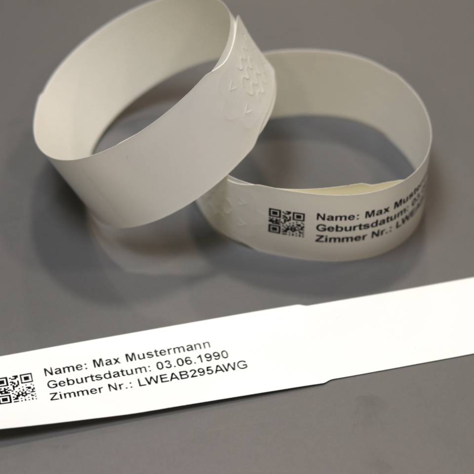 Rca Informatique - image du produit : PATIENT WRISTBANDS ADULTS WHITE 29.5 CM 100 PCS PER ROLL (MOQ 5)