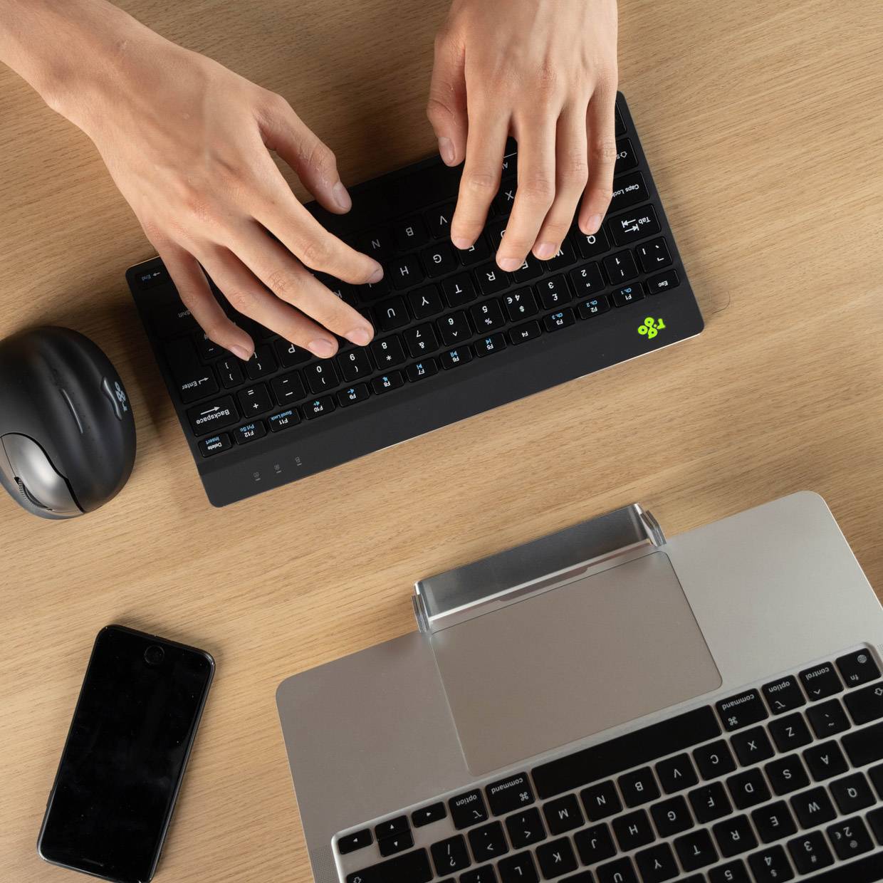 Rca Informatique - image du produit : R-GO COMPACT BREAK ERGONOMIC KEYBOARD AZERTY (FR) BLUETOOTH B